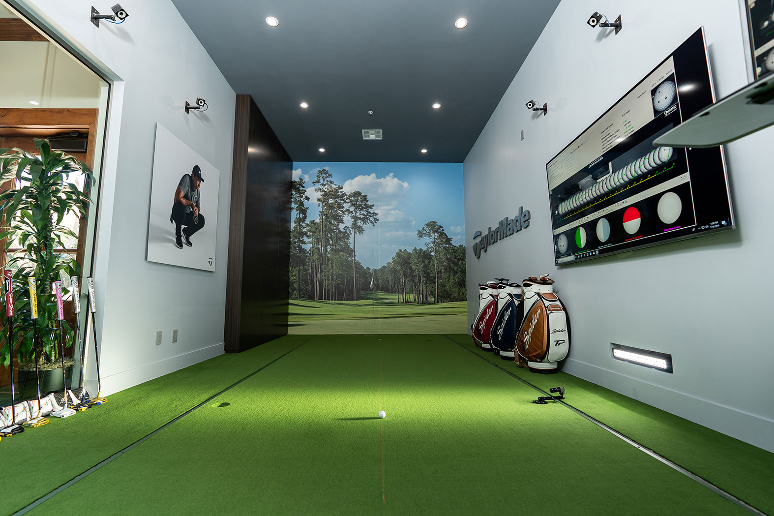 The Kingdom Corporate Golf Memberships & Custom Fitting TaylorMade Golf